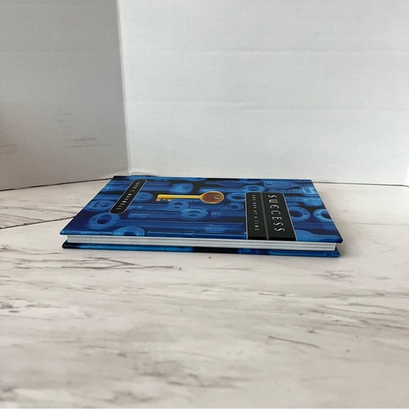 Success One Day At A Time By John C. Maxwell hard Cover Book - Picture 6 of 16